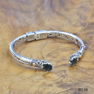 Bali silver cuff bracelets with green onyx