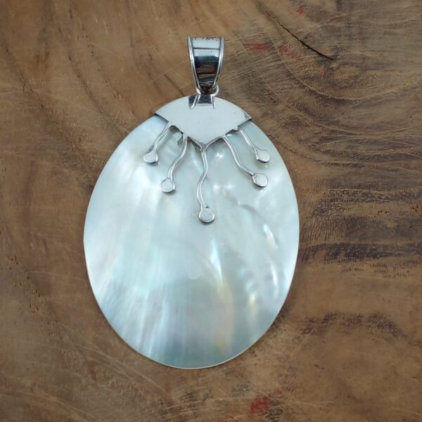 Handmade Bali Shell Pendant