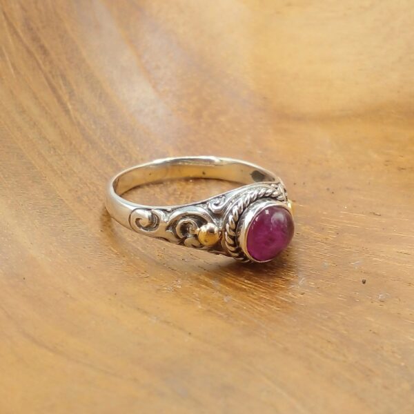 Sterling Silver Bali Ring With Gold And Gem R671TQSW155