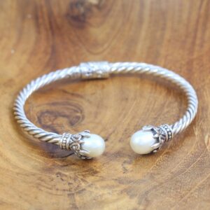 Bali silver bracelets with fresh water pearl