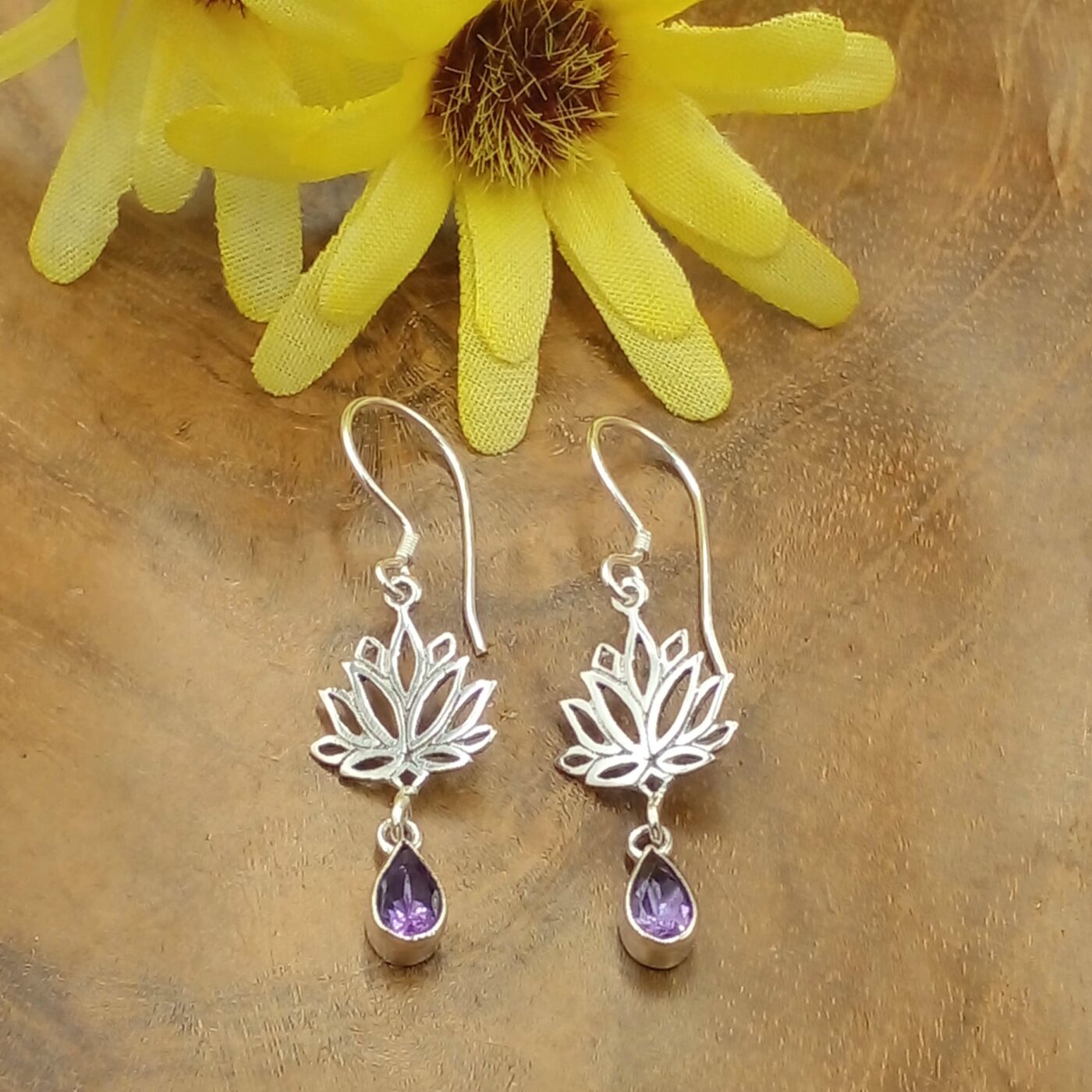 Traditional Bali Silver Earrings E1645PRDW115