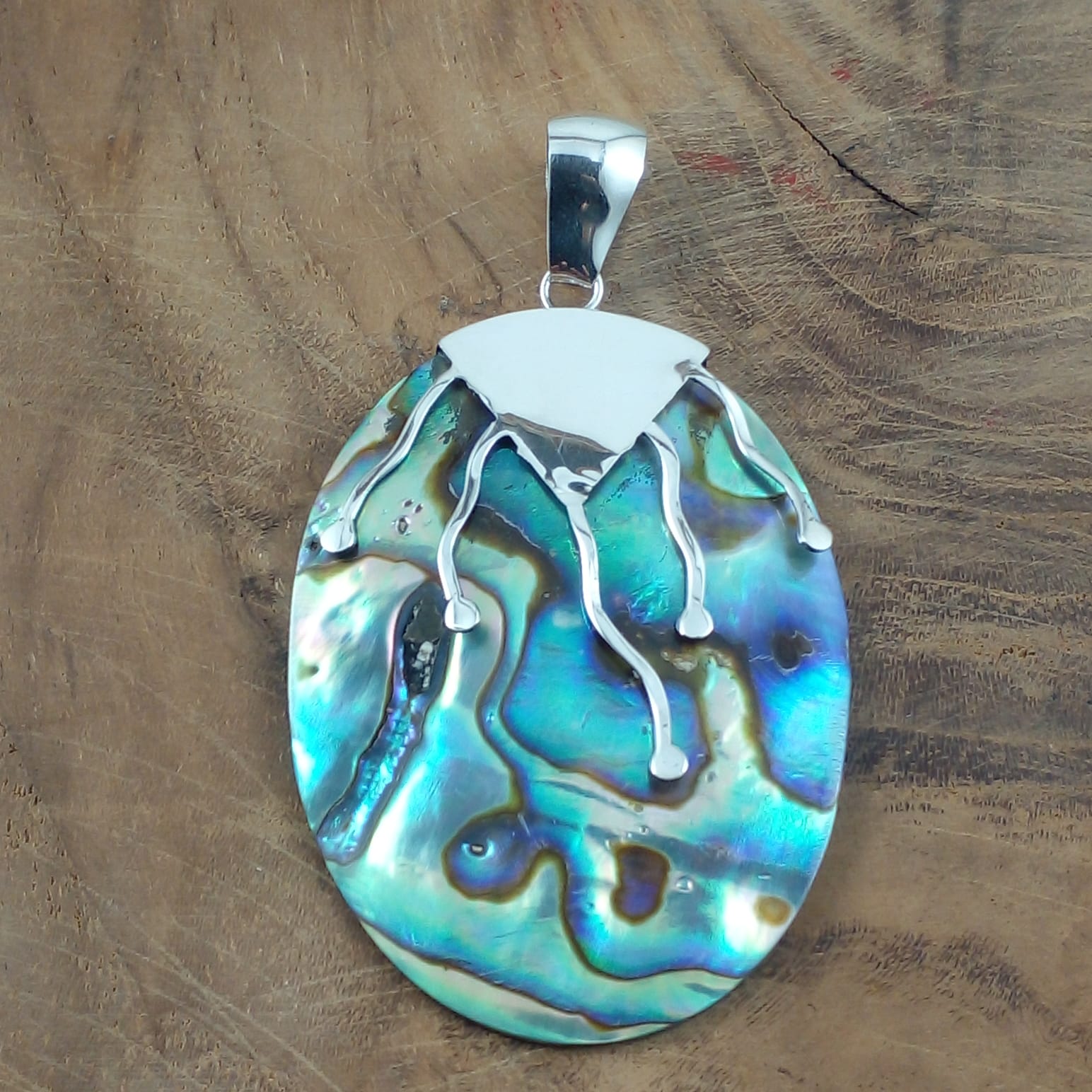 Handmade Bali Shell Pendant P166W85 - Image 3