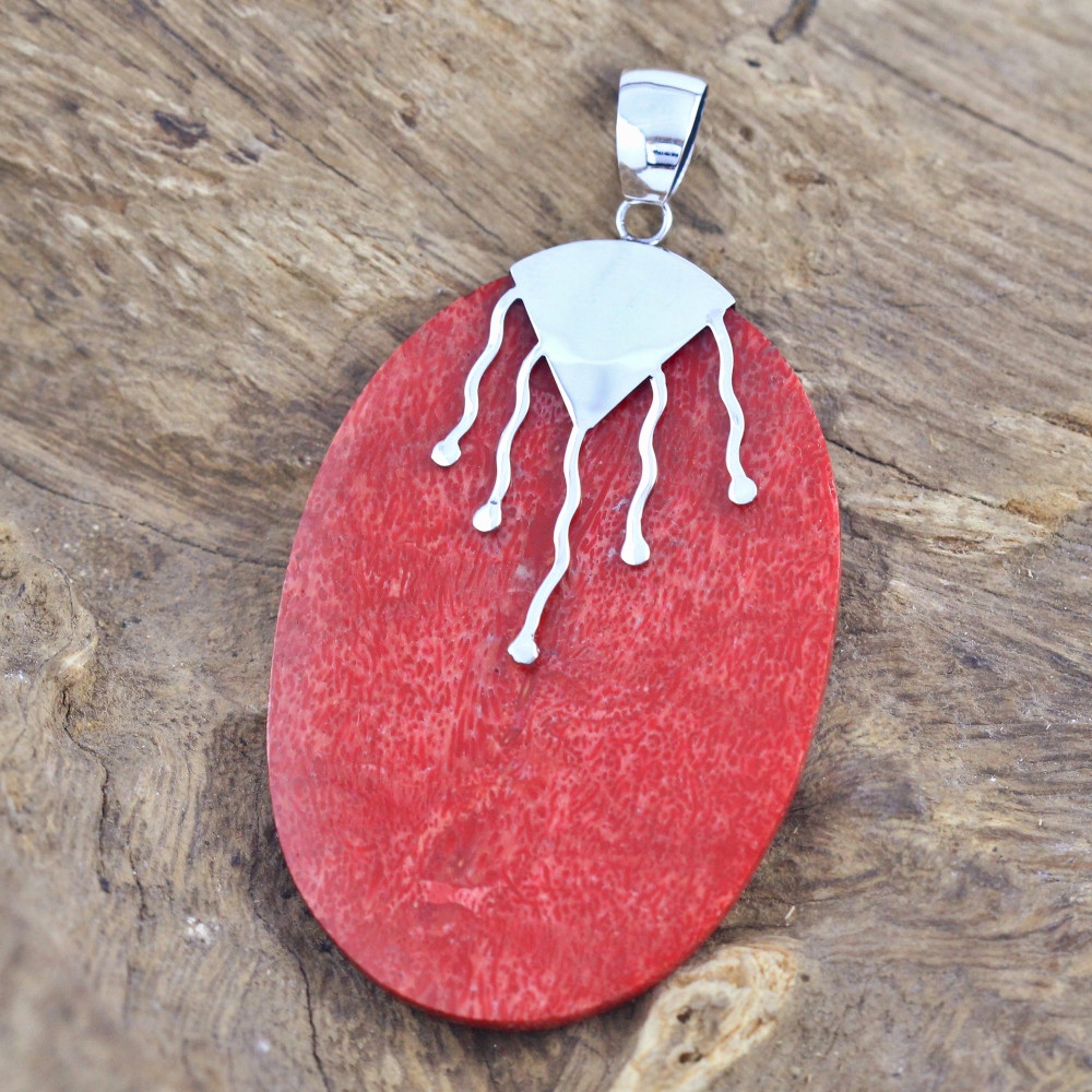 Handmade Bali Shell Pendant P166W85