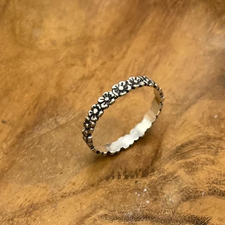 Floral Silver Ring R688W115