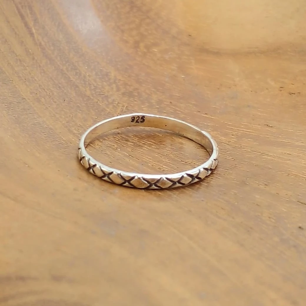 Diamond Silver Ring R690W95