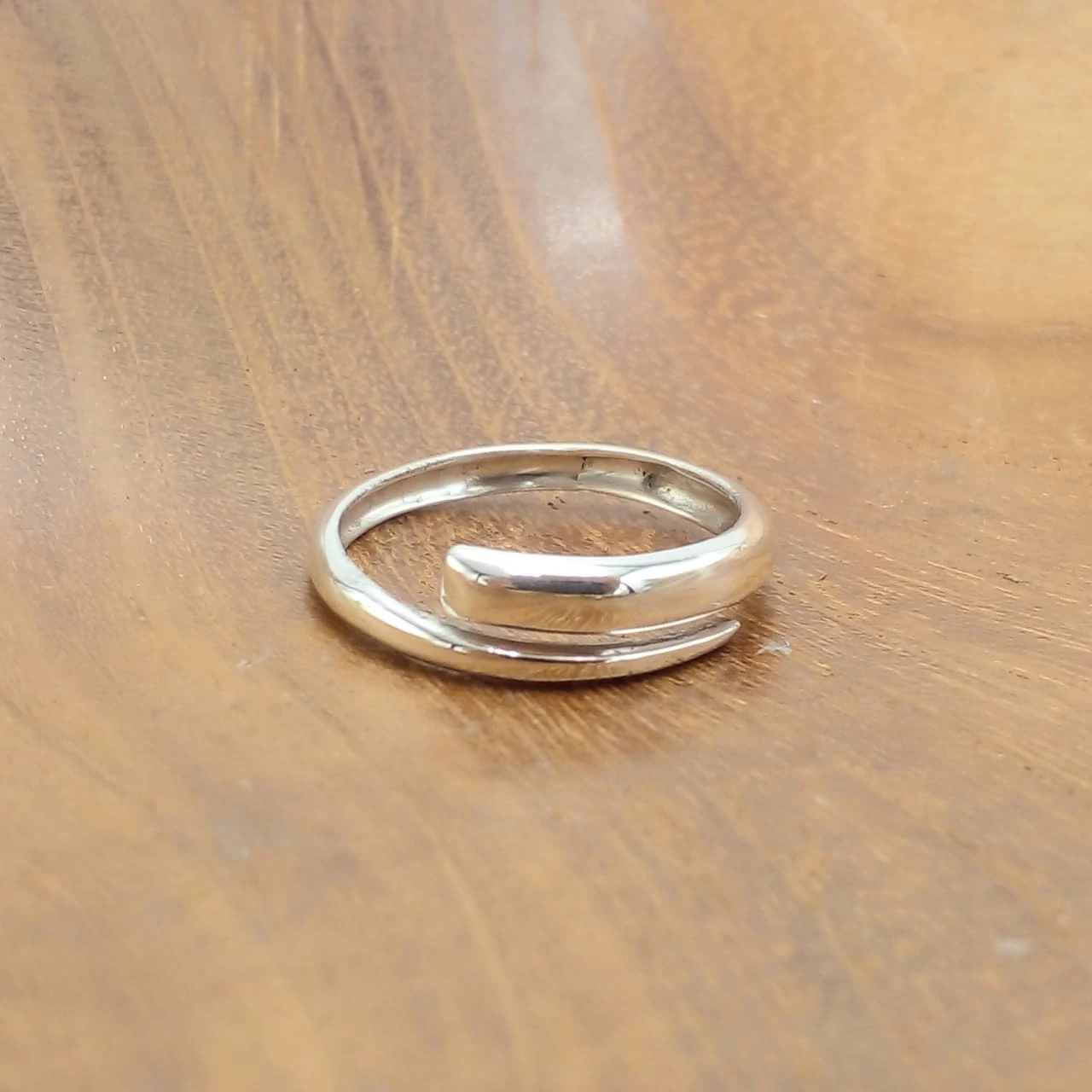 Spiral Silver Ring R694W75