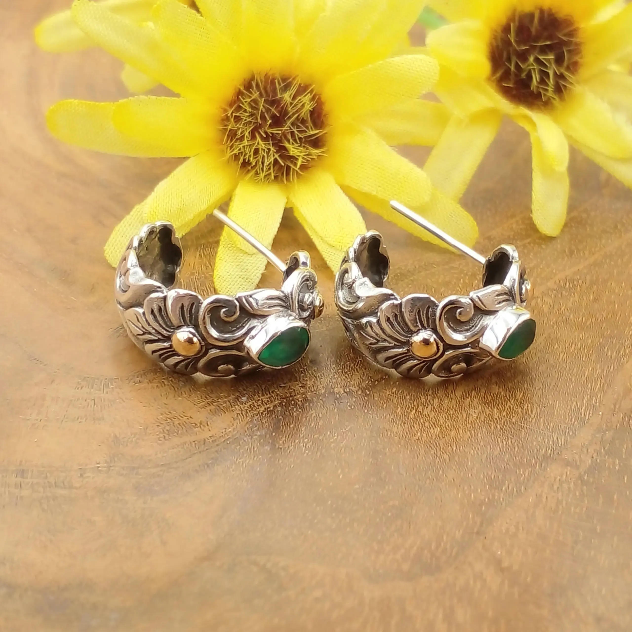 Balinese Carved 925 Silver Earrings with Stones & Gold Accents E1726GRO-W508