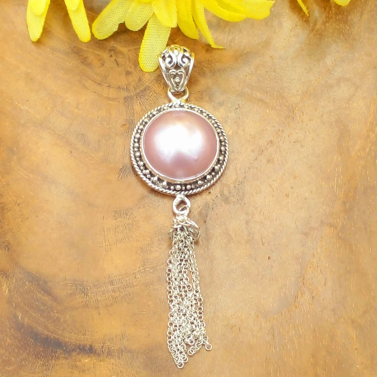 Silver Pendant With Mabe Pearl P857MBLW351