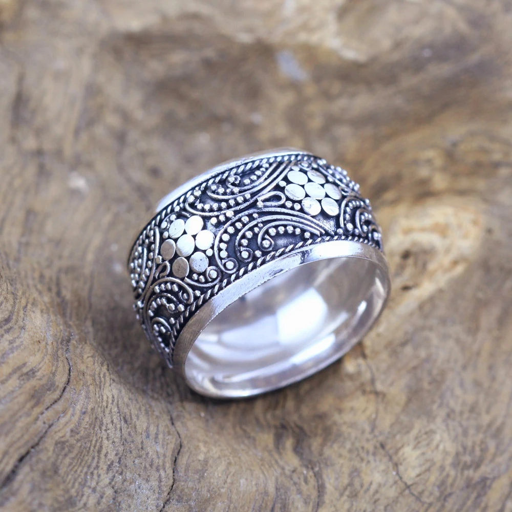 Balinese Jepun Carved Burnt Silver Ring R330W135