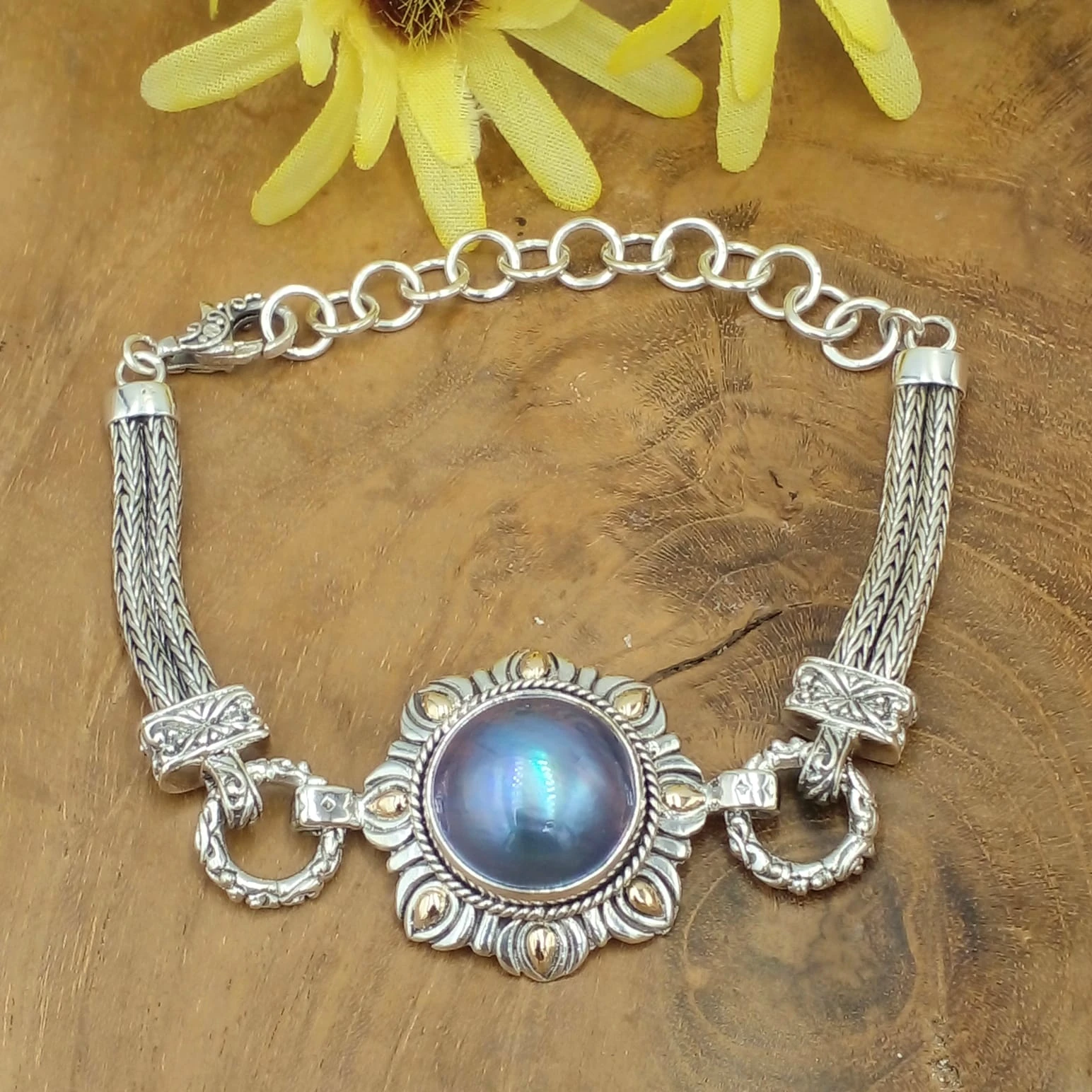 Special Balinese Carved Mabe Pearl Silver Bracelet B561MBLW1246