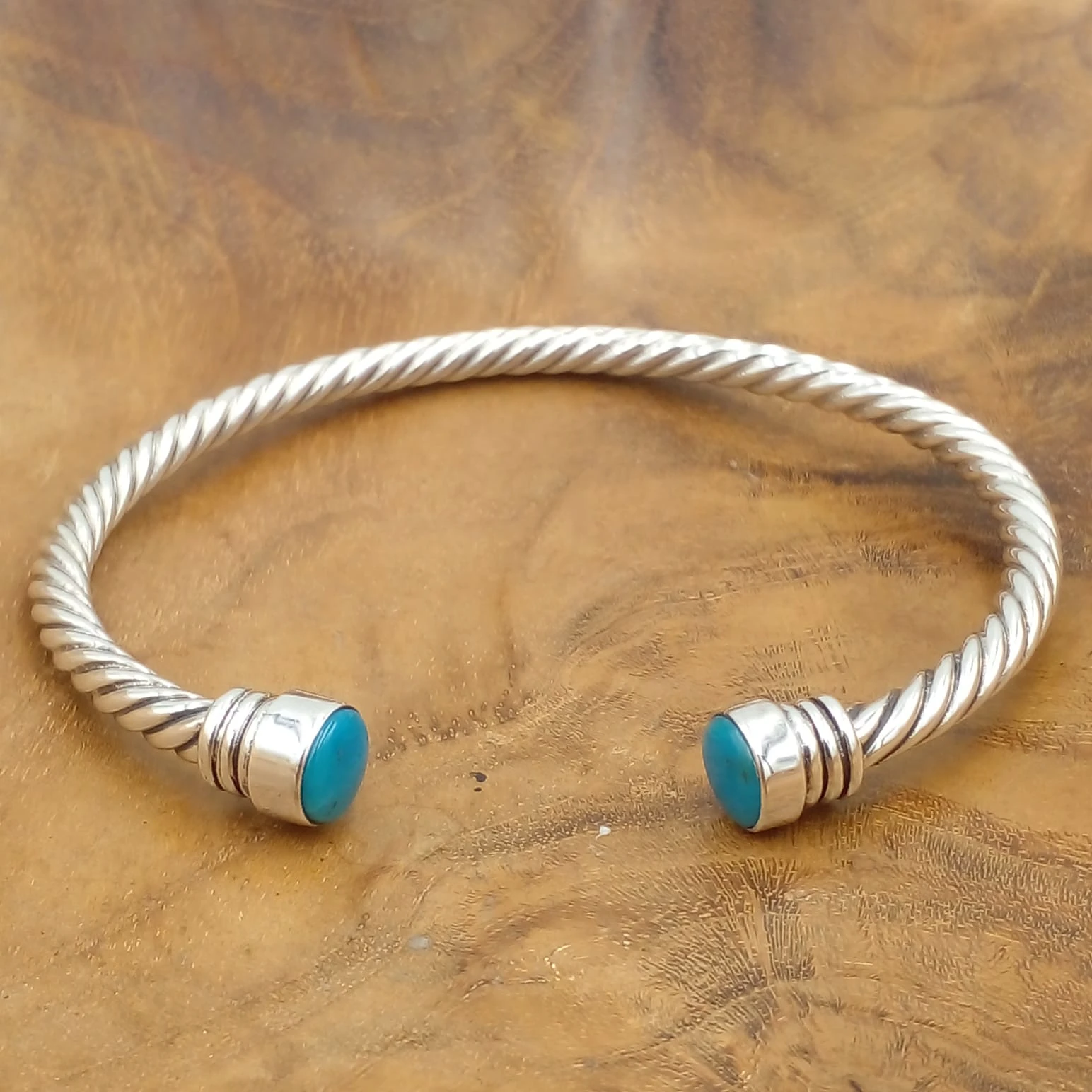 Silver Twist Cuff Bracelet with Turquoise Gemstones B598TQSW812