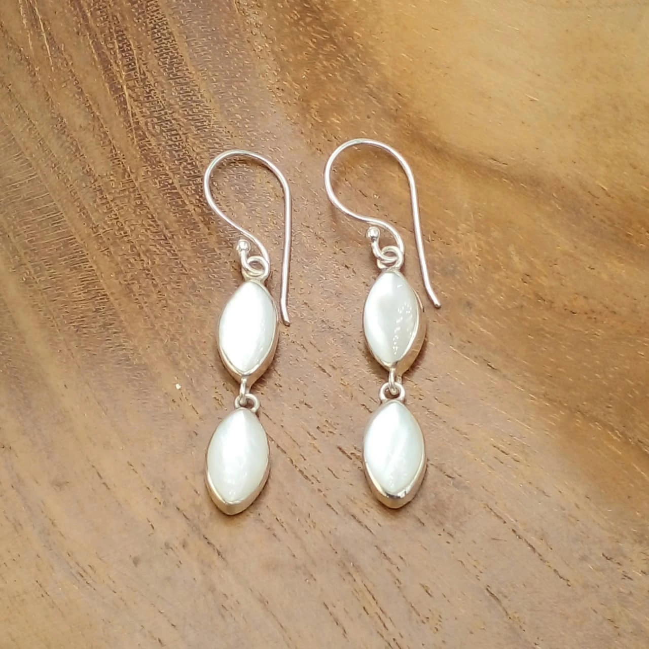 Two-Tier Abalone Silver Earrings E1848ABLW135
