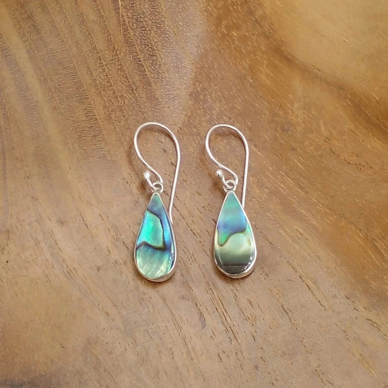 Abalone Shell Teardrop Silver Earrings E1861ABLW115