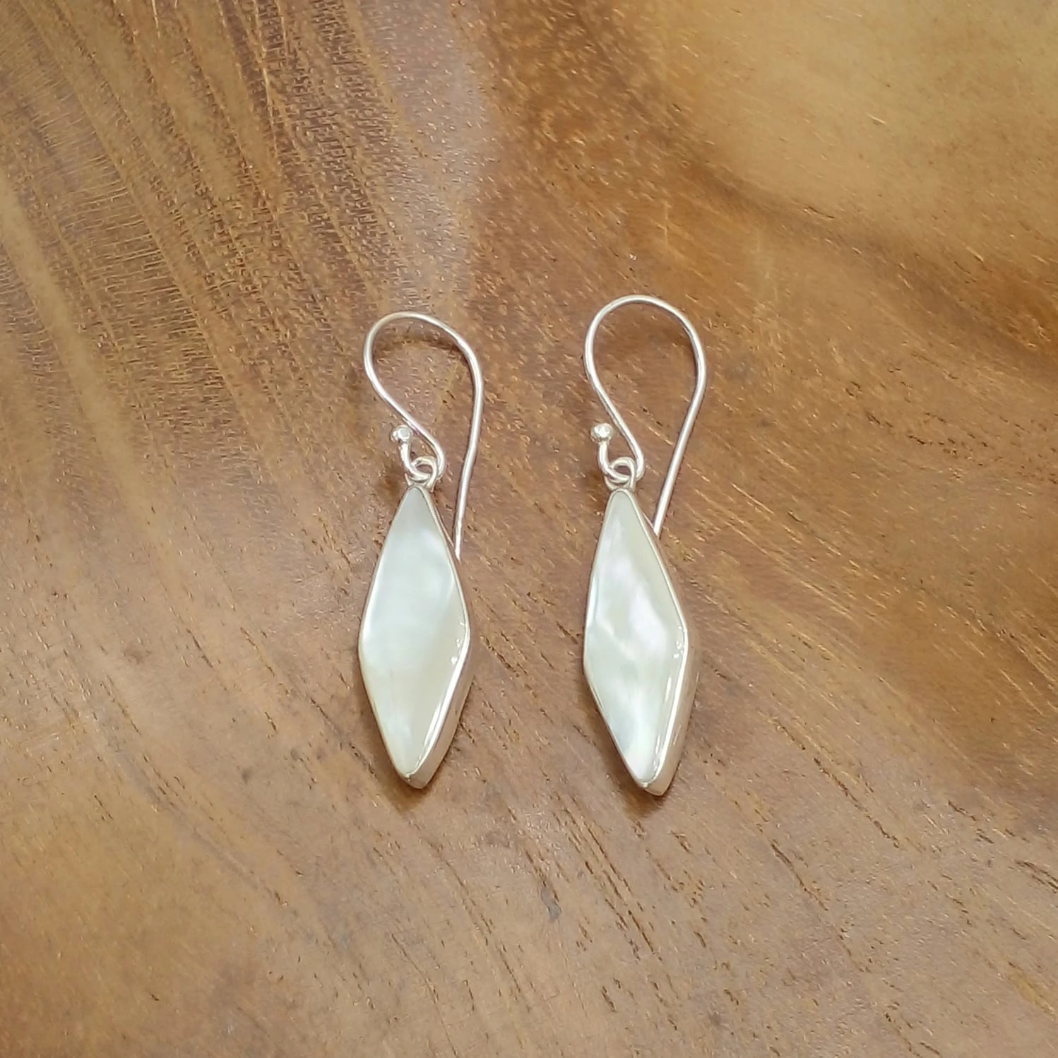 Abalone Shell Marquise Silver Earrings E1862ABLW125