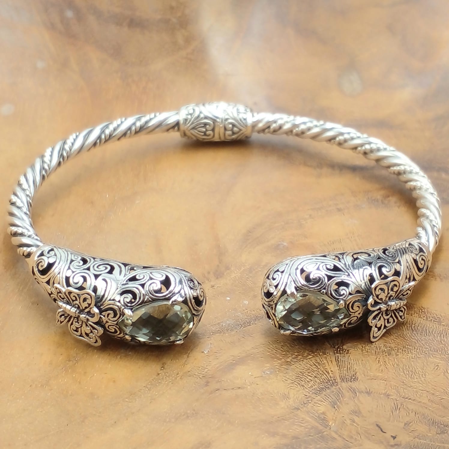 925 Bali Silver Green Amethyst Butterfly Cuff Bracelet B179GAMW1154
