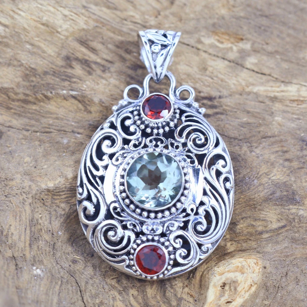 Ethnic Silver Pendant with Green Amethyst & Garnet P554GAMW554