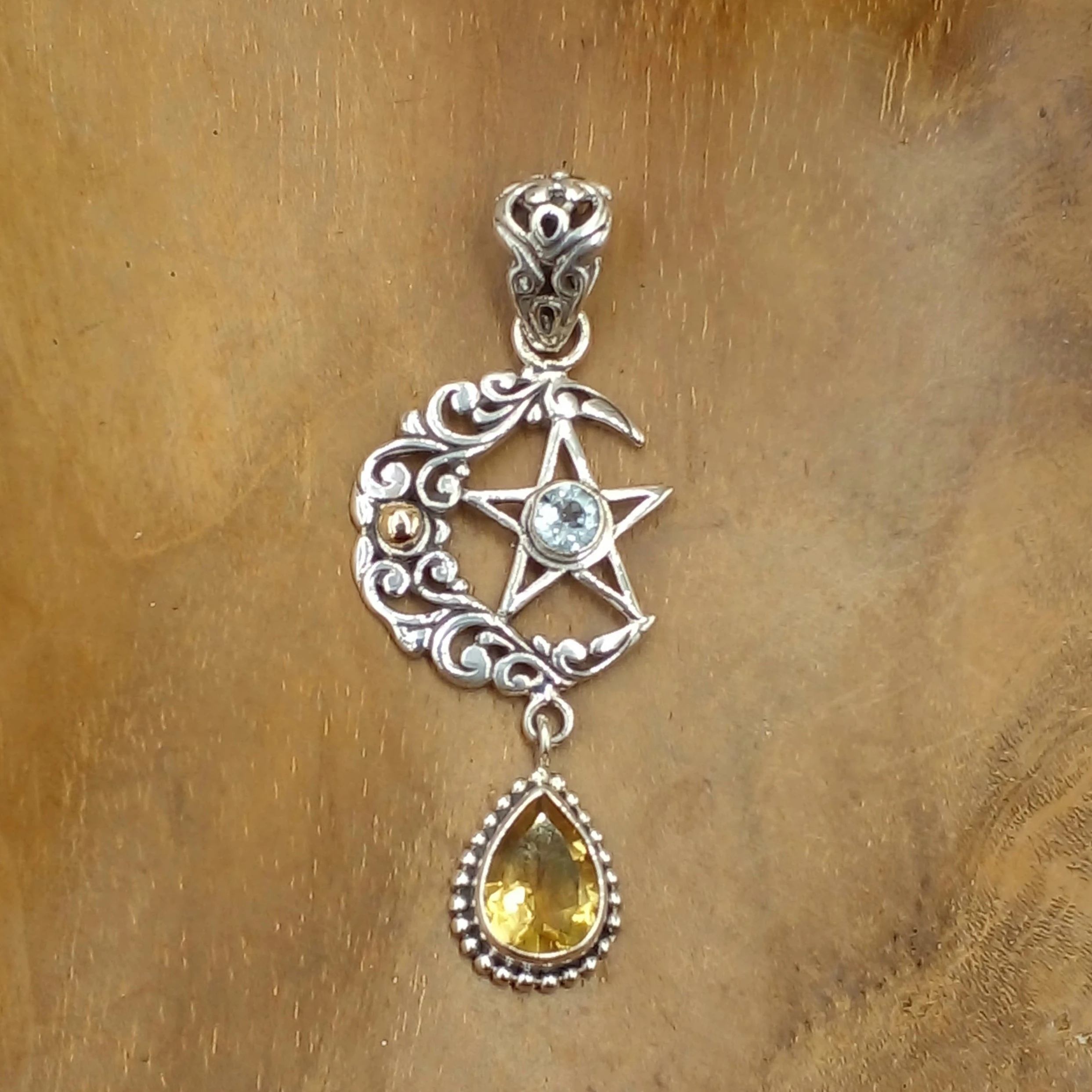 Celestial Moon & Star Silver Pendant with Stone P888BC-W290