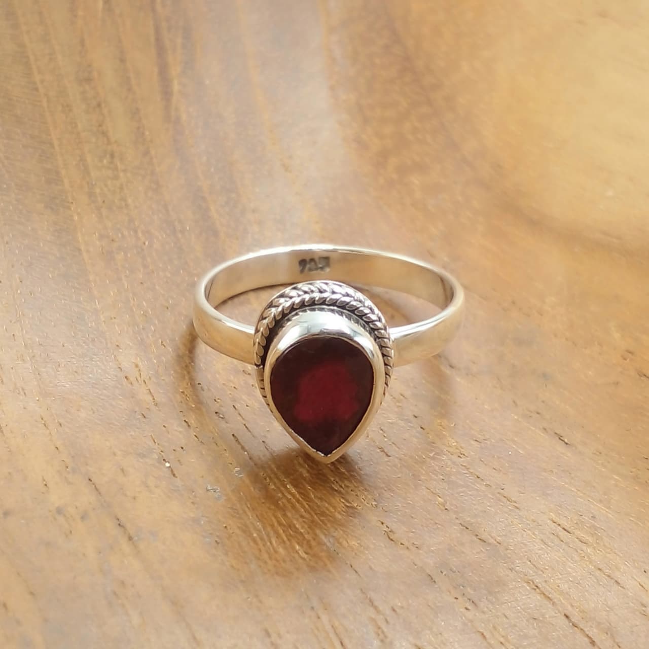 Pear-Shaped Red Garnet Sterling Silver Ring R719GRTW200