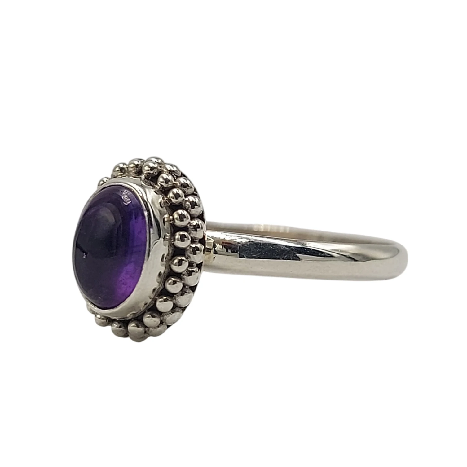 925 Silver Ring with Oval Amethyst and Jawan Design R762AMY-W165