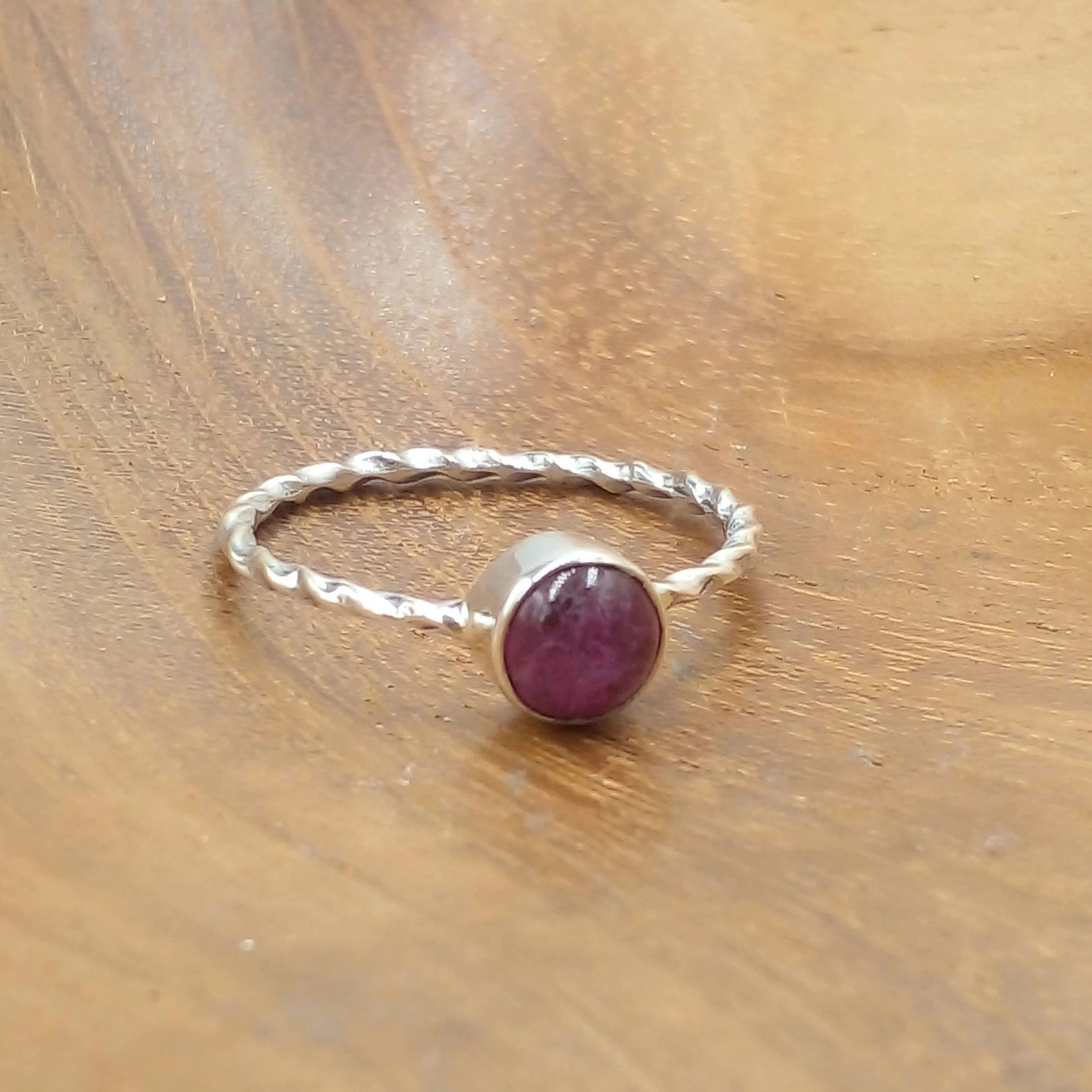 Minimalist Silver Ring with Ruby Cabochon R669RBYW135