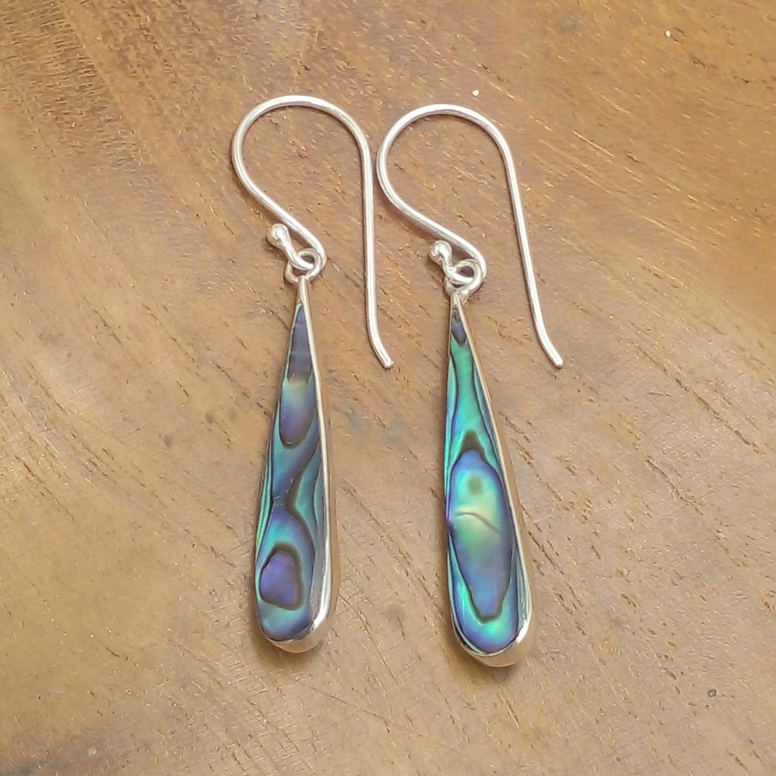 Special Silver Teardrop Hanging Earrings with Natural Abalone Shells E1960ABLW95