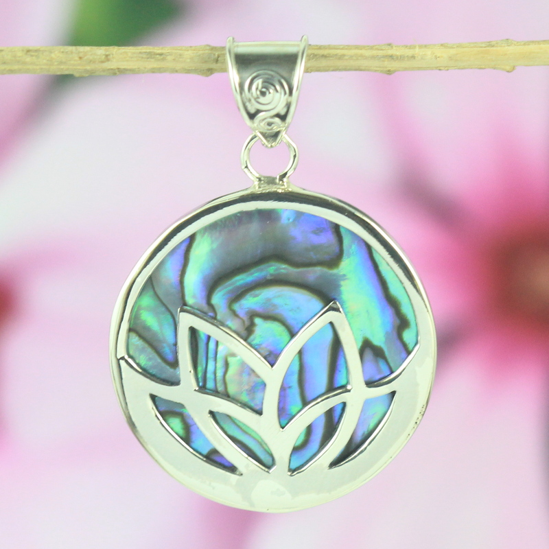925 Silver Lotus Flower Pendant with White Mother-of-Pearl P566MOPW290